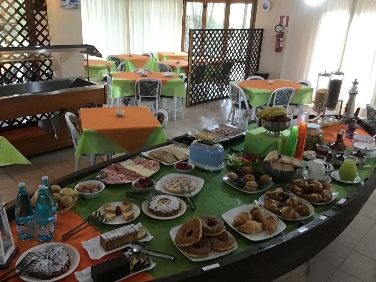 Hotel Villa Cristina Marina di Campo Εξωτερικό φωτογραφία