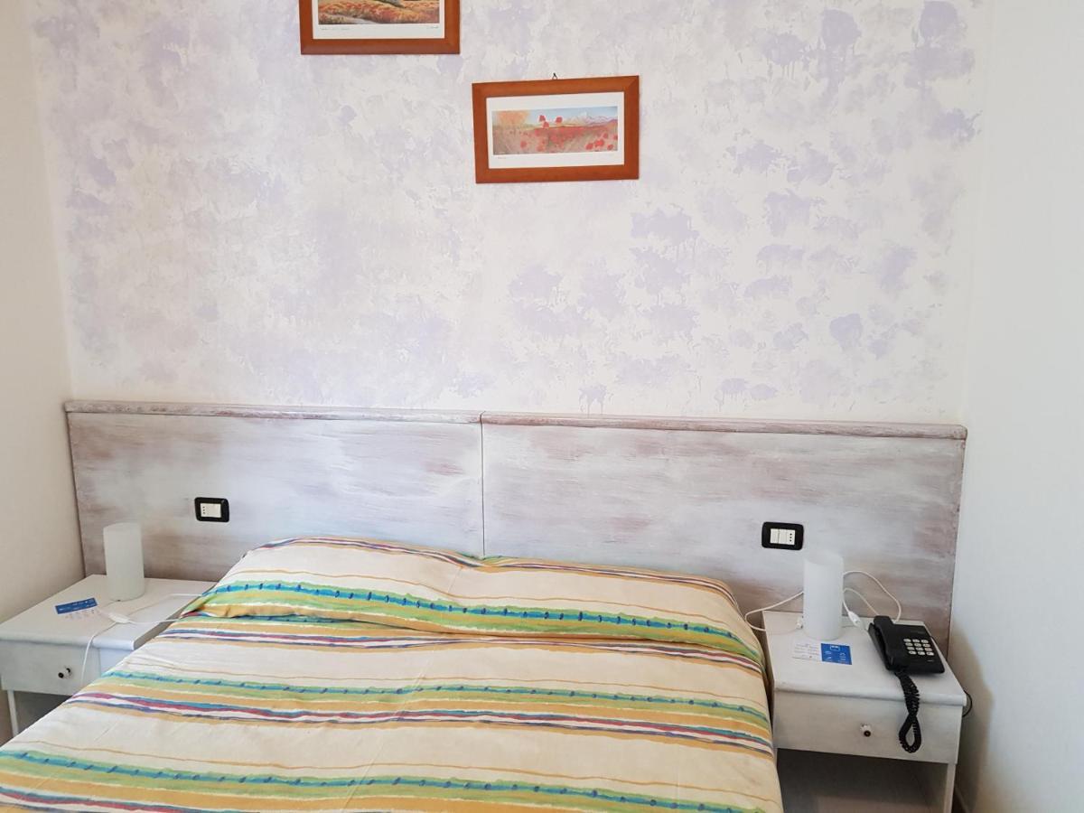 Hotel Villa Cristina Marina di Campo Εξωτερικό φωτογραφία