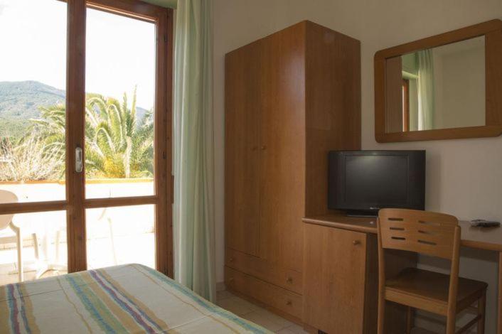 Hotel Villa Cristina Marina di Campo Εξωτερικό φωτογραφία